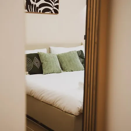 Nuova Luxury Ii Apartment Milan